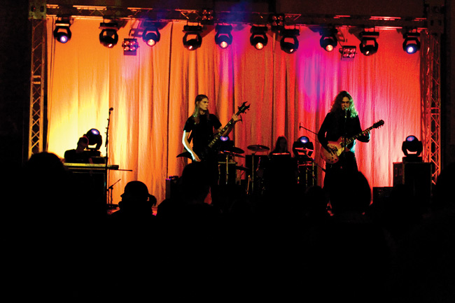 Amfortas
Seukkarit, Kotka 2007.
Avainsanat: Amfortas Sampsa Holopainen Jussi Niemi Seukkarit Kotka Janne Niinisaari