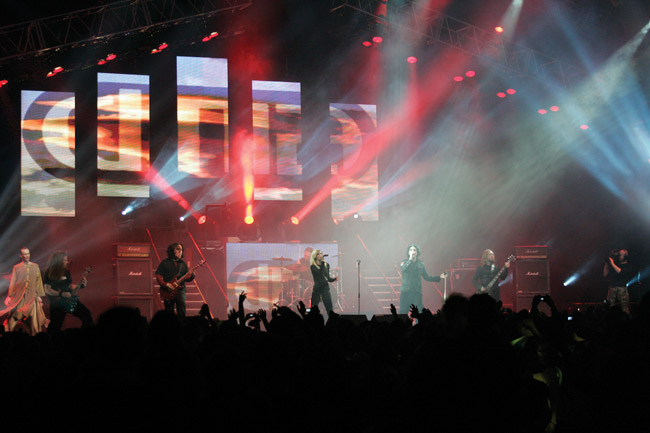 Bleak ja Ana Johnsson
Avainsanat: NRJ radio awards helsinki Hartwall Areena Bleak Ana Johnsson Jade soturi