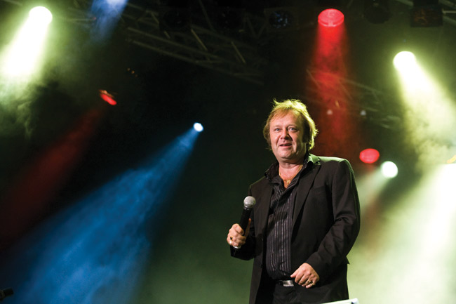 Jorma Kääriäinen
Meripäivät, Kotka 2008.
Avainsanat: Vihdoinkin! Meripäivät Kotka Jorma Kääriäinen