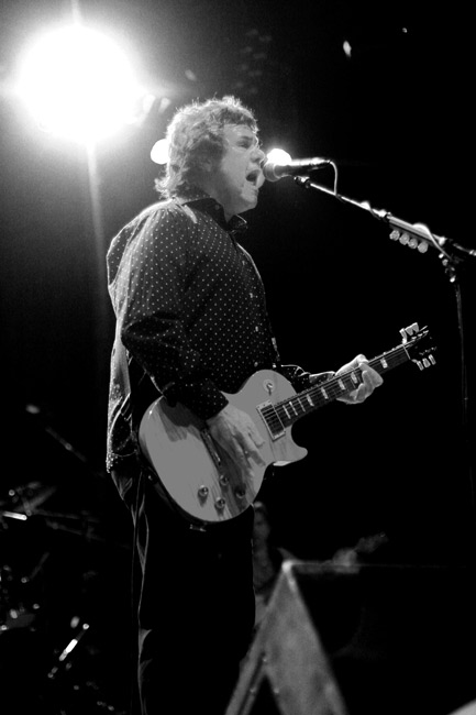 Entinen raskaan rokin virtuoosi
Avainsanat: Gary Moore blues Over the hills and far away heavy raskas rock hevi