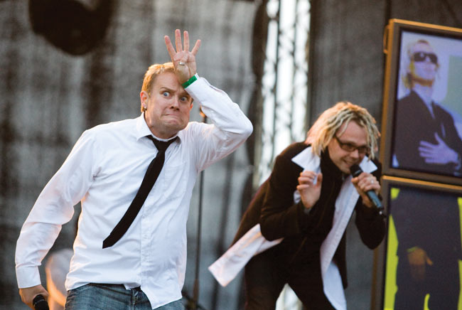 Sarvi otsassa
Avainsanat: Raptori Kotka Rockfestival
