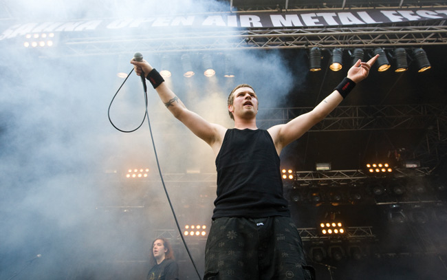 Sauna open air metal festivat
Rytmihäiriö
Avainsanat: Rytmihäiriö Sauna open air metal festival Tampere Une teksti