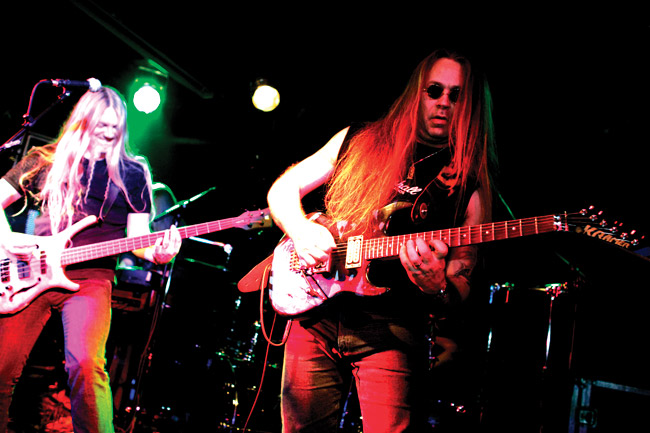 Veljekset
Marco ja Zachary
Avainsanat: Tarot Marco Zachary Hietala hevi Wings of darkness hevi heavy hevarit