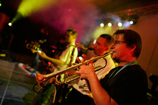 Puhaltajat
TWAB
Avainsanat: TWAB the what a band puhaltajat trumpetti kunnon festivaali