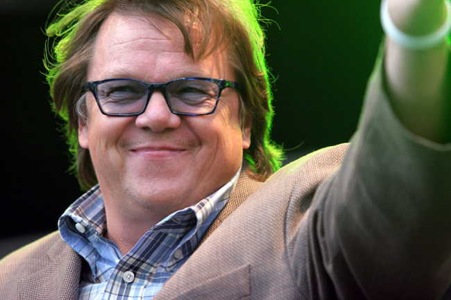 Palkittu Alatalo
Mikko Alatalo ja Harri Rinne saivat  Juha Vainio -palkinnon.
Avainsanat: Mikko Alatalo kansanedustaja silmälasit hymyilee palkinto 5000 euroa