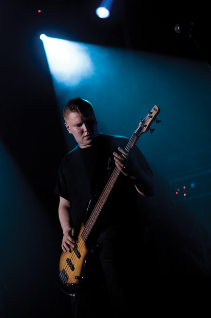 Basisti
Wacko
Avainsanat: Born open fisted back Kymirock Kyminsuu Kotka Wacko basisti