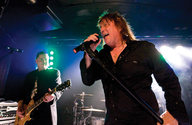 Tommi ja Hombre
Kouvola 2008
Avainsanat: Boycott classic rock Kouvola Vaakuna Marilyn Tommi Läntinen My Sharona Hombre Lampinen