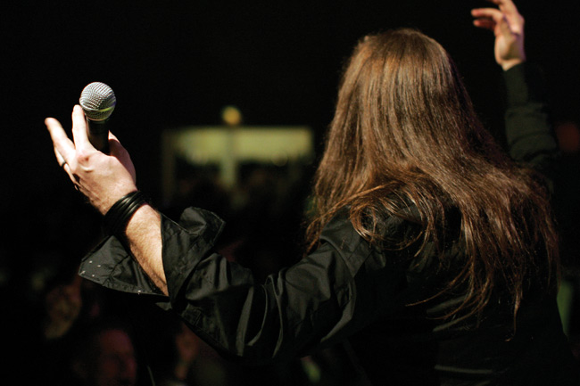 Dark Winter Fest
Avainsanat: Pasi Rantanen Dark Winter Fest sammon talo karhula kotka vieraileva solisti Thunderstone