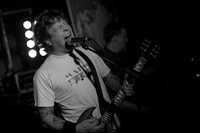 The Peacemaker
Panu Willman
Avainsanat: Dark Filth Fraternity DFF kairo Kesto-klubi Kotka Panu Willman The Peacemaker
Panu Willman
Avainsanat: Dark Filth Fraternity DFF kairo Kesto-klubi Kotka Panu Willman
