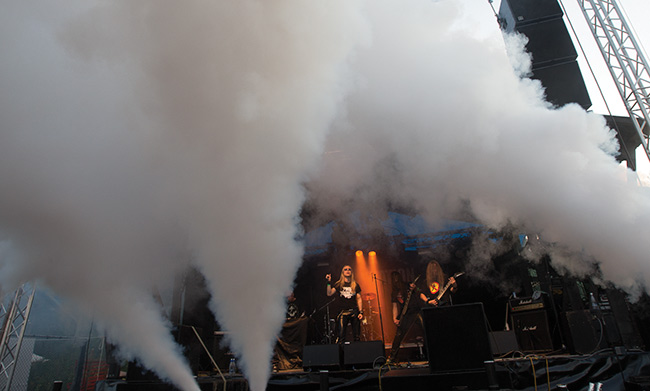 Smoke on the river
Avainsanat: Domination Black Dark River festival 2012 Lauri Eerola Teppo Heiskanen Matias Palm