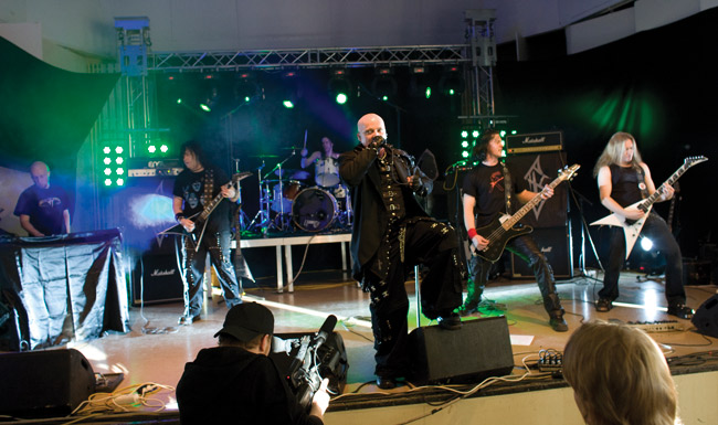 Domination Black 2008
Dark Winter II, Sammon talo, Kotka
Avainsanat: Domination Black Dark Winter II Sammon talo Karhula Kotka Teppo Heiskanen Wille Wiren The Sentinel Killgast Lauri Eerola Juha Beck kuvaaja