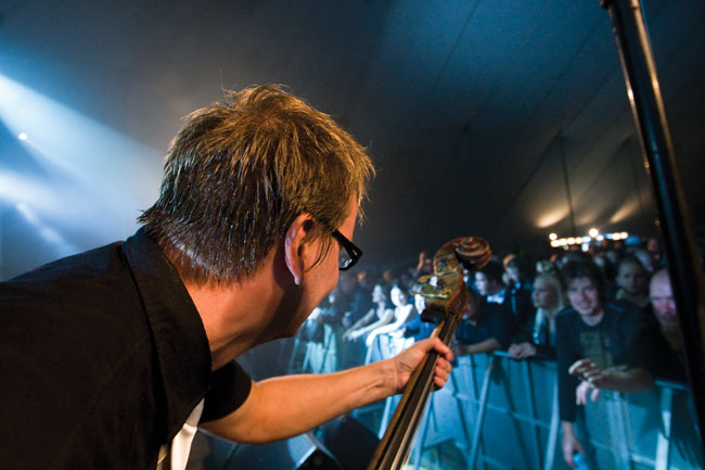 Peten näkökulma
Avainsanat: Francine Kouvola Summer of rock Pete Petri Salomaa näkökulma yleisö mellakka-aita