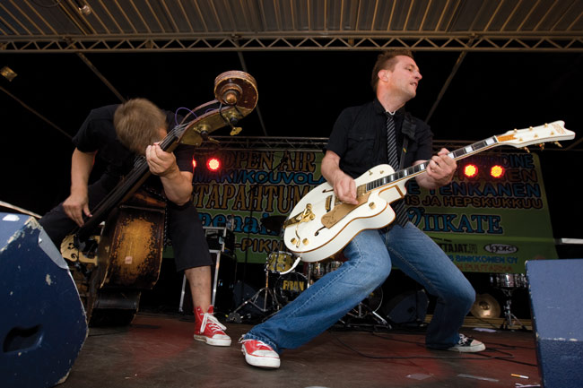 "She bop..."
Francine, Löytty open air, Kouvola 2009.
Avainsanat: Francine Löytty open air Elimäki Kouvola Antti Ana Kukkola Pete Salomaa