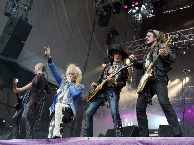 Hanoi Rocks, Ankkarock, Vantaa 2005.
Avainsanat: Hanoi Rocks Andy A.C. Christell Michael Monroe Andy McCoy Conny Bloom lava nelikko koko jengi rock