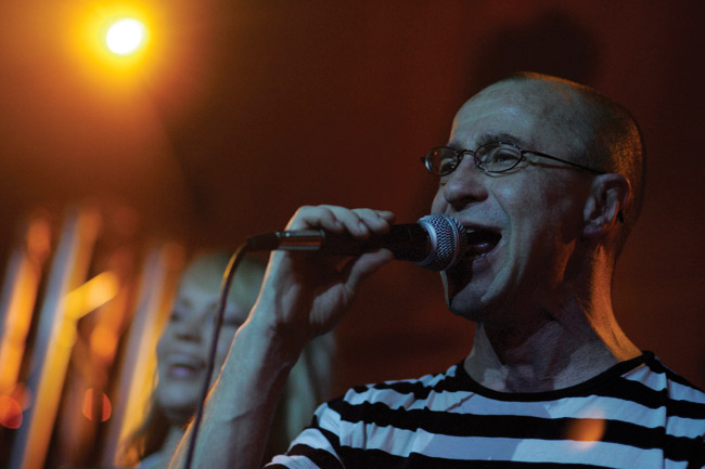 "Jos..."
"... voisin jäädä"
Avainsanat: Hausmylly ysäri tour Enzo Mari jos words