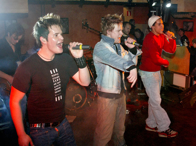 Indx
Jee jee jee, Index 2005.
Avainsanat: Jee Indx popstars poikabändi