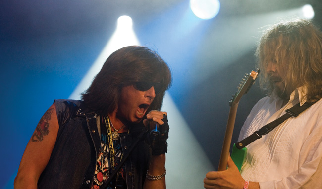 Oh what!
Turner ja Lamminsivu
Avainsanat: Joe Lynn Turner Rainbow Deep Purple Slaves and masters lasit katso ihmetellä ihailla Mika Lamminsivu