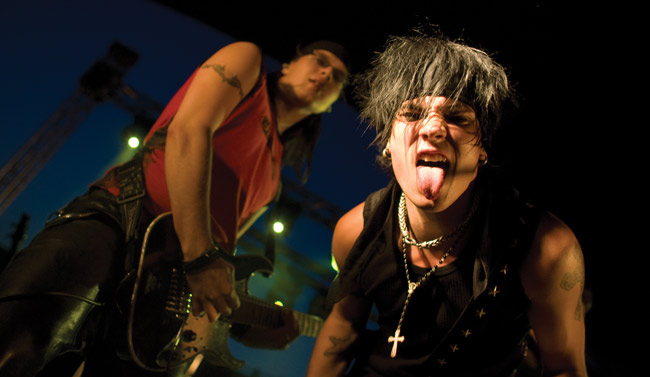 Irvistys
Vivian
Avainsanat: Lovex Hamina Bastion rock Vivian Sin'amor Sammy Black irvistys irvistää näyttä kieltä kieli 