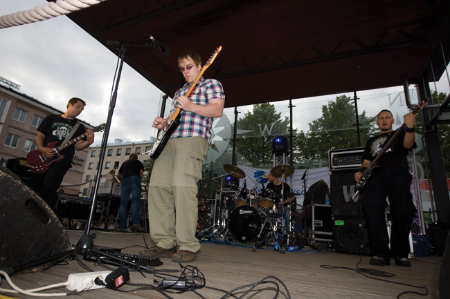 Kotkan torilla
Sound of art
Avainsanat: Madison Roam Sound af art Kotka tori