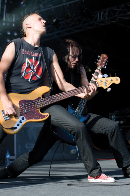 K. Kurittu ja Häiriö Piirinen vauhdissa
Himos 2007.
Avainsanat: Maj Karma Häiriö Piirinen K. Kurittu Himosfest Dead Kennedys K. Kurittu ja Häiriö Piirinen vauhdissa
Himos 2007.
Avainsanat: Maj Karma Häiriö Piirinen K. Kurittu Himosfest Dead Kennedys
