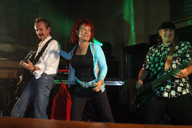 Menkkarit
Menneisyyden Vangit, Amarillo, Kotka 2005.
Avainsanat: Freeman Virve Rosti Hanska Rantala Menneisyyden Vangit