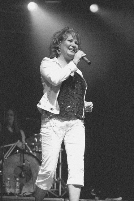 Virve
Avainsanat: Menneisyyden Vangit Meripäivät KotkaVirve Rosti vanhat hitit 