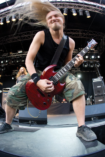 Pyörivä pää
Kuisma Aalto, Mokoma, Sauna Open Air, Tampere 2008.
Avainsanat: Mokoma Sauna Open air metal festival Tampere Sakara Records Kuisma Aalto liike pyörivä pää ESP kitaristi