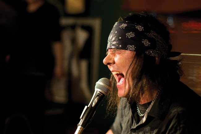 Ã„ääääää!
Siitä on leikki kaukana, kun Kari Peitsamo ärjäisee.
Avainsanat: Kari Peitsamo Jaakko V Kotka ääää