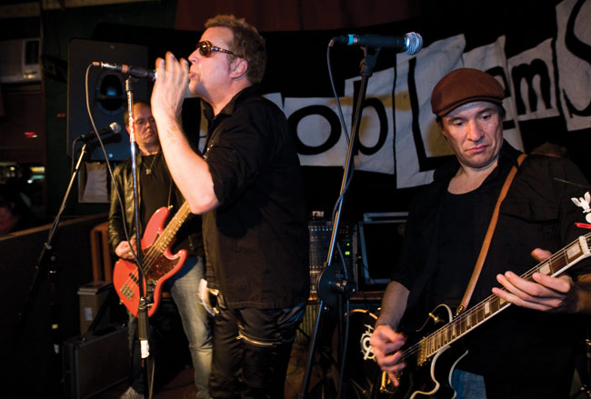Tappaa aikaa
Avainsanat: Tumppi Varonen & Problems Jaakko V punk Kotka Tappaa aikaa
Avainsanat: Tumppi Varonen & Problems Jaakko V punk Kotka