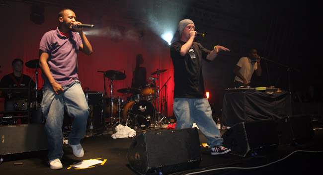 Redrama
Avainsanat: Redrama rap Lasse Mellberg räppäri pipo kauniaisten kapinallinen