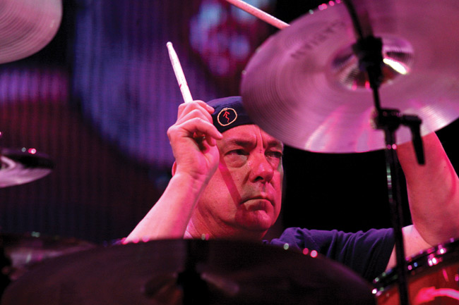 Neil Peart
Drums - rummut
Avainsanat: Rush Helsinki Hartwall Areena Finland hard rock rumpali rummut drummer Neil Peart pelti kapula