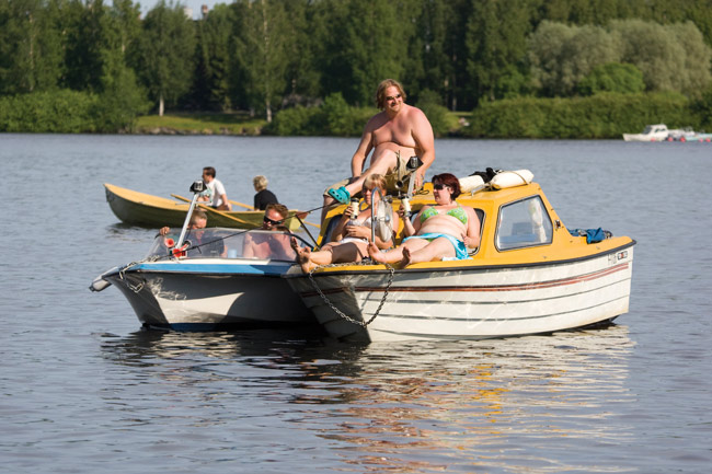 Siivelläkellujat
Ilman pääsylippua!
Avainsanat: Sauna open air metal festivat festari Tampere ilman pääsylippua vene ottaa aurinkoa juoda kellua