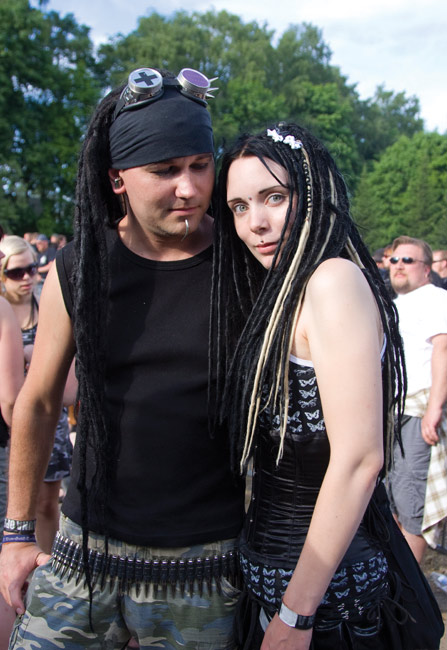 Mokomaa odotellessa
Hevipariskunta
Avainsanat: Sauna open air metal festivat festari Tampere poseerata räväkkä musta 