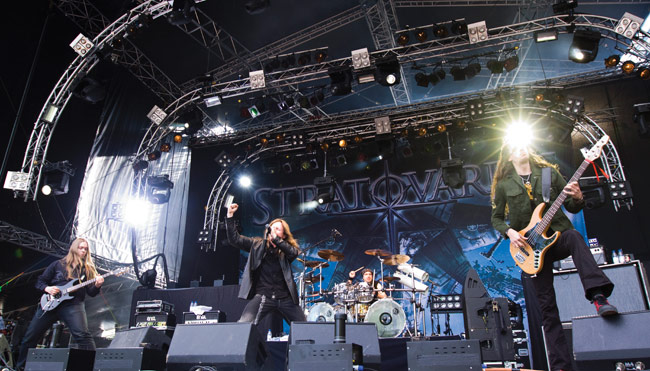 Stratovarius 2009
Sauna open air, Tampere 09.
Avainsanat: Stratovarius Sauna open air metal festival Tampere Timo Kotipelto Lauri Porra Jens Johansson Matias Kupiainen Jörg Michael