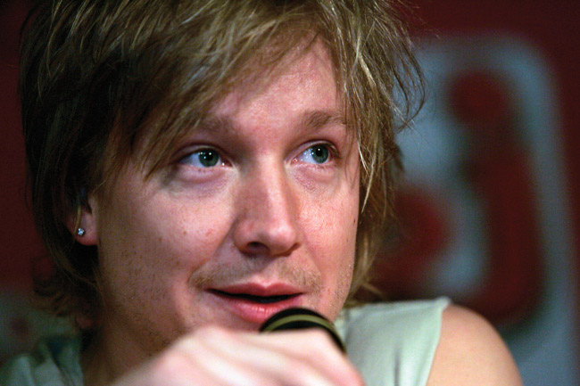 Samu Haber
Avainsanat: Sunrise Avenue lehdistötilaisuus NRJ radio awards Samu Haber laulaja solisti puhua