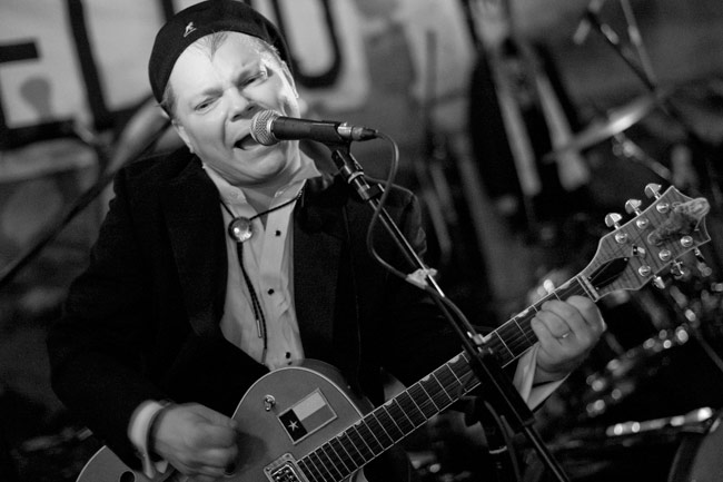 Tommy Tarvanen
Avainsanat: Tommy and the Teenagers Kairo Kelmu 30 vuottaTommy Tarvanen