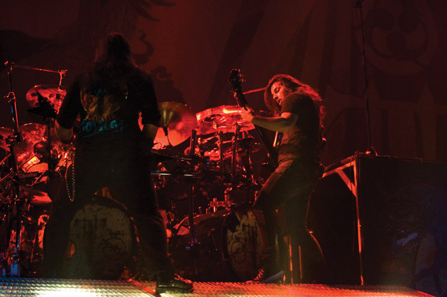 Together
Trivium, Helsinki 2007.
Avainsanat: Trivium Black Crusade trash metal Helsinki Corey Beaulieu Paolo Gregoletti drums yhdessä together