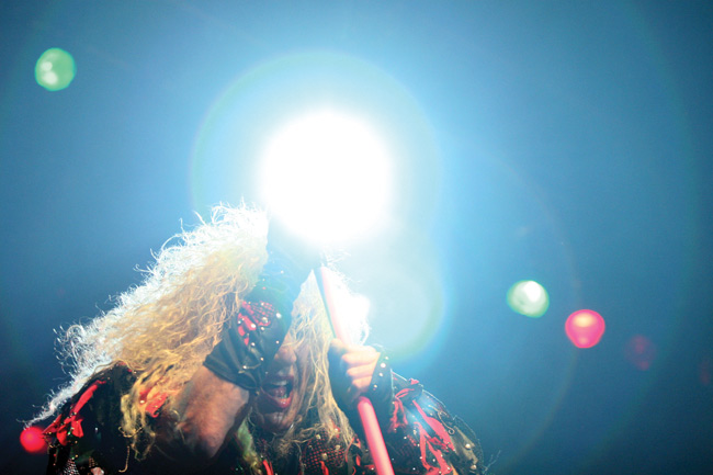 Can you see the light
Avainsanat: Twisted Sister Twistarit Helsinki jäähalli kasarihevi heavy Dee Snider meikattu laulaja valo kirkas
