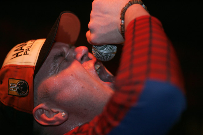 Hämähäkkimies vetää täysillä
Todellakin
Avainsanat: Huiskin Kauistus teatteri esitys hämähäkkimies haminan palloilijat Hamina Mikko Halme