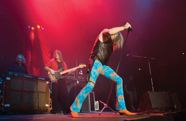 High and mighty
Uriah Heep, Helsinki, Finland 2008.
Avainsanat: Uriah Heep Helsinki Jäähalli progressiivinen hard rock Bernie Shaw Phil Lanzon Trevor Bolder