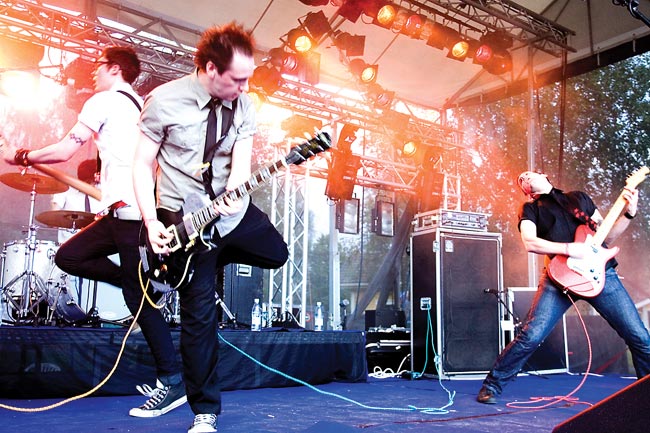 Mutant science punk rock
... tai jotain sinne päin...

"This is vanity..."
Avainsanat: we are the physics michael m michaeldrum michaelguitar chris mutant science punk rock skotlanti scotland mikkeli jurassic this is vanity