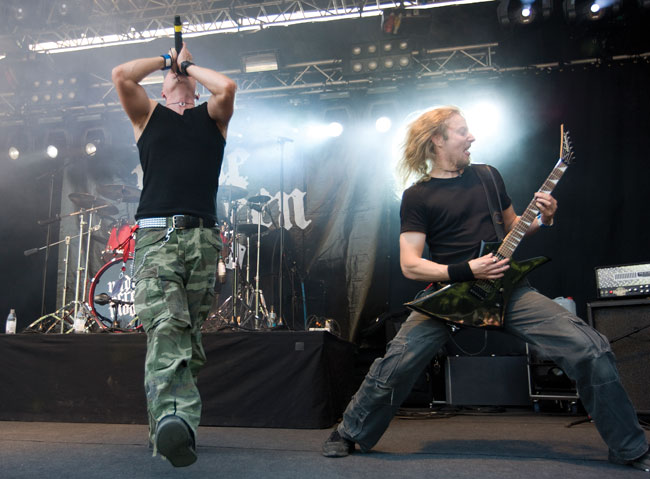Samu Brusila ja Janne Lahtinen
Tampere 2008.
Avainsanat: Widescreen Mode Sauna Open air metal festival everlasting bomb Samu Brusila Janne Lahtinen savu