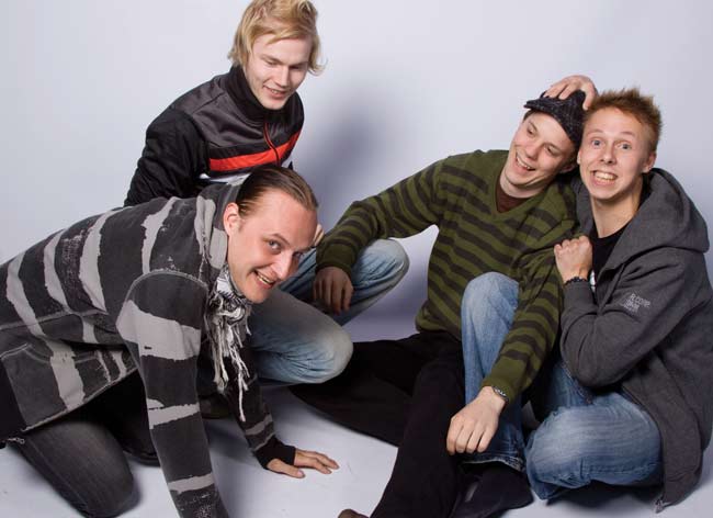 Mitä ne nyt tekee?
Year of the Dog, Studio 2009.
Avainsanat: Year of the dog Lauri Yrjölä Teemu Seppälä Toni Mustonen Miikka de Vocht studio